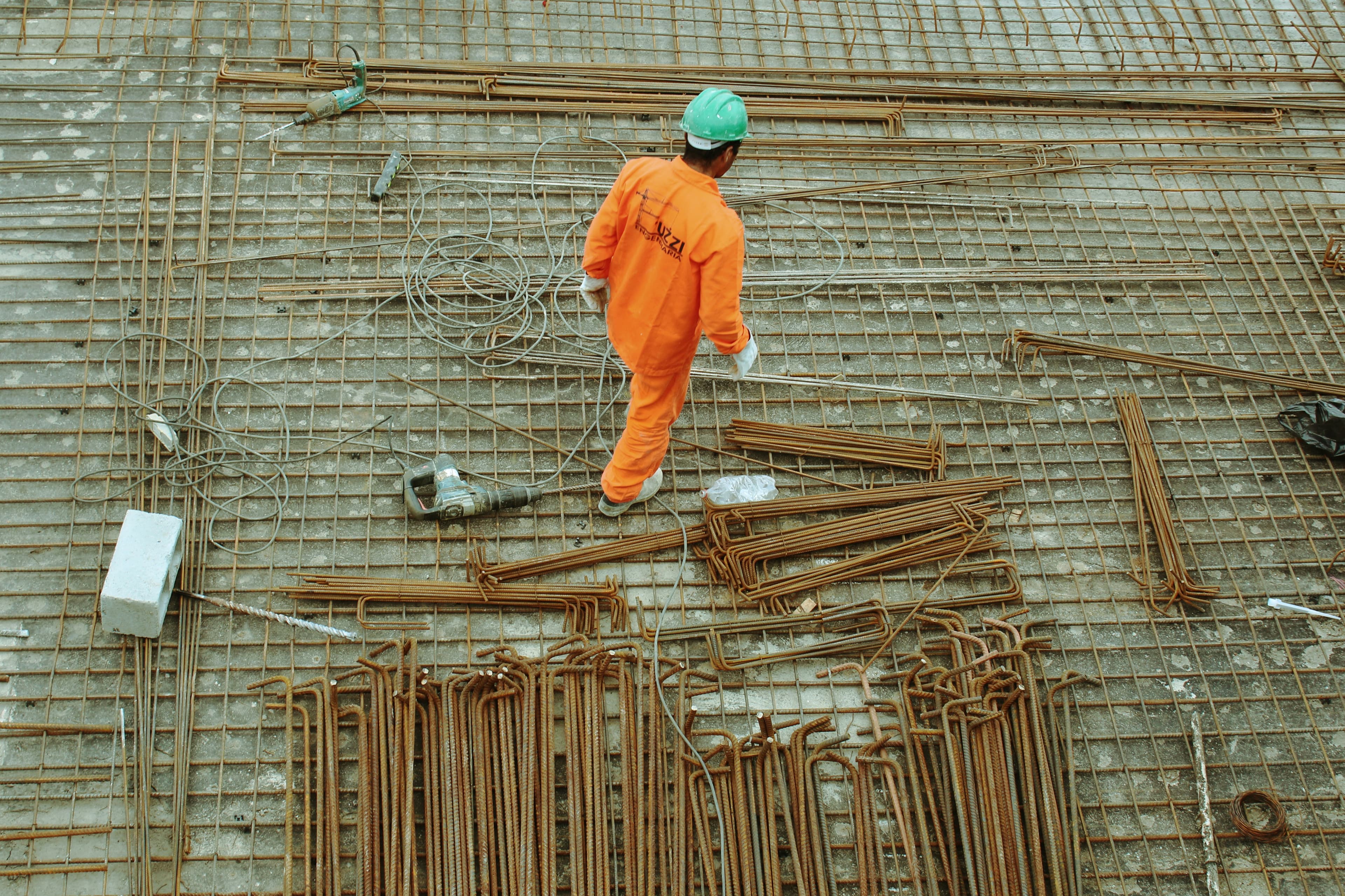 La norme ISO 9001:2015 appliquée à la construction : principes, exigences et mise en œuvre sur le chantier